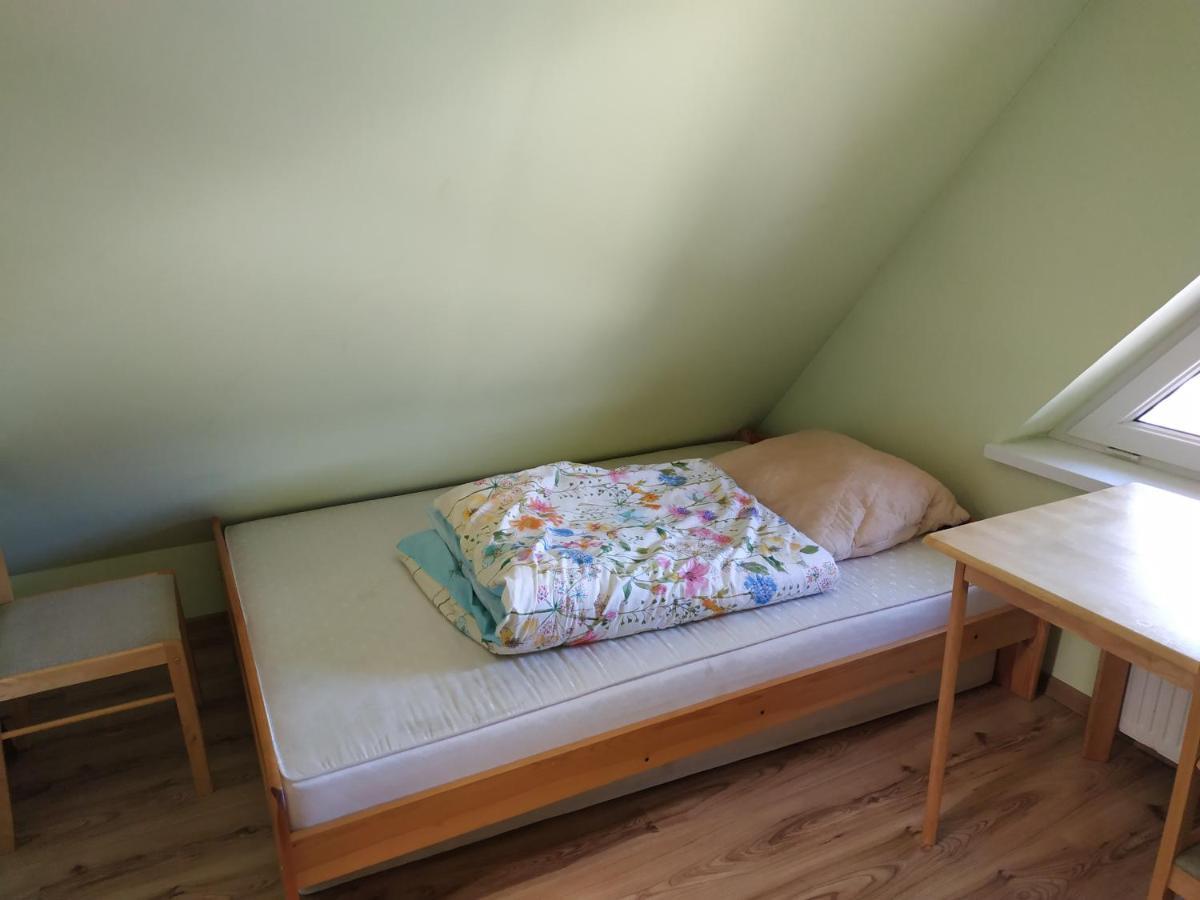 ホテルPokoje U Bryksego Dursztyn エクステリア 写真